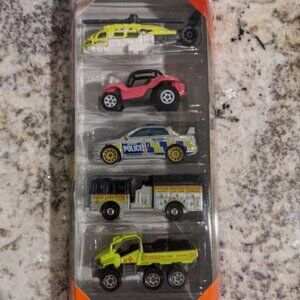Mattel C1817 Matchbox 5 Car Toy Set MBX To The Rescue MBX Rescue Brand New